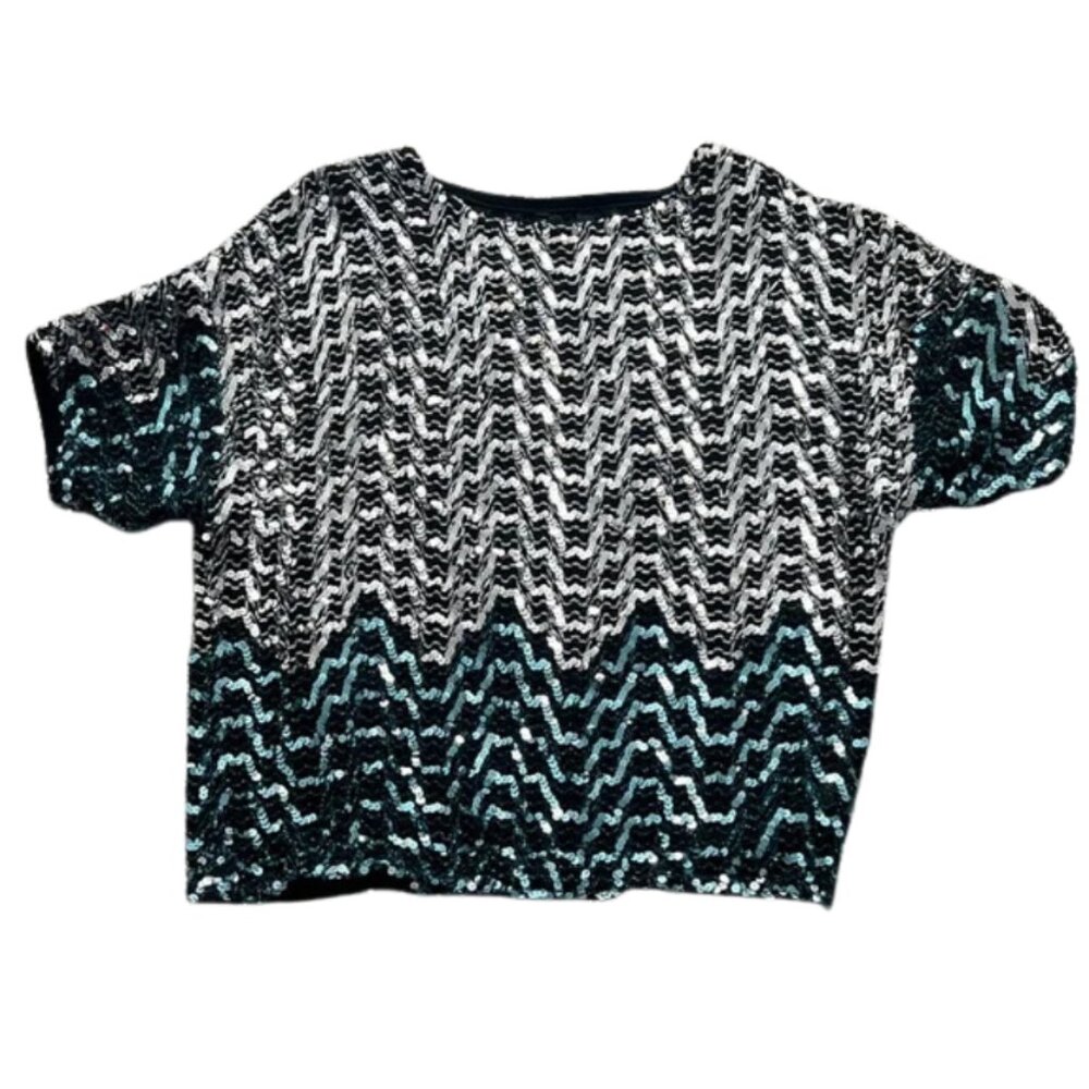 VTG Women’s Teal and Silver Short-Sleeve Sequin Wavy Chevron Disco Party Top